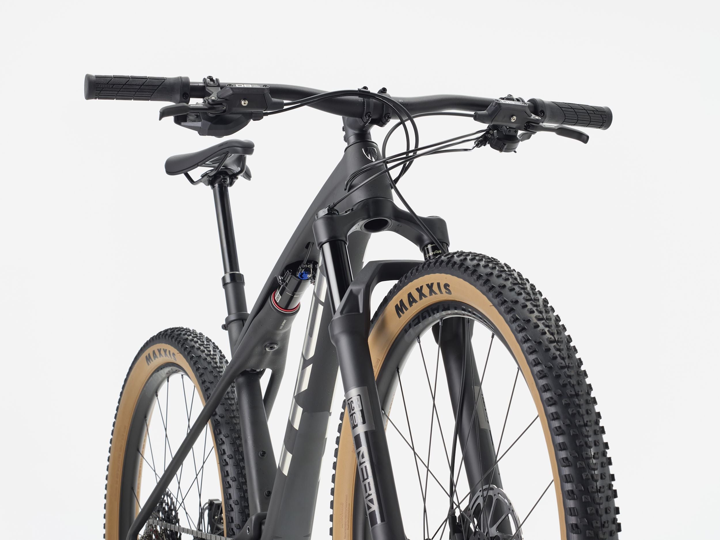Trek Supercaliber SL 9.6 Gen 2 2026 Matte Carbon/Gloss Black Splatter #3