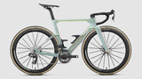 Ramar Cykel Orbea Orca Aero M11e Ltd PWR 2027 Frozen Concrete/Aurora Blaze Matt