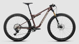 Cyklar Orbea Oiz M10 2027 Burning Ashes C. View Matt/Ivory White Gloss