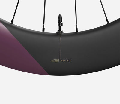 front-02-oquo-ra80ltd-metallic-mulberry-matt